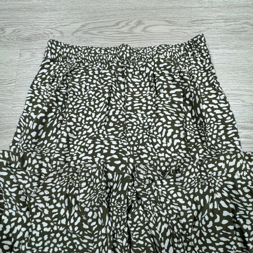 LOFT Women's Wide Leg Pants Animal Print Olive Green‎ White Size S Elastic Waist